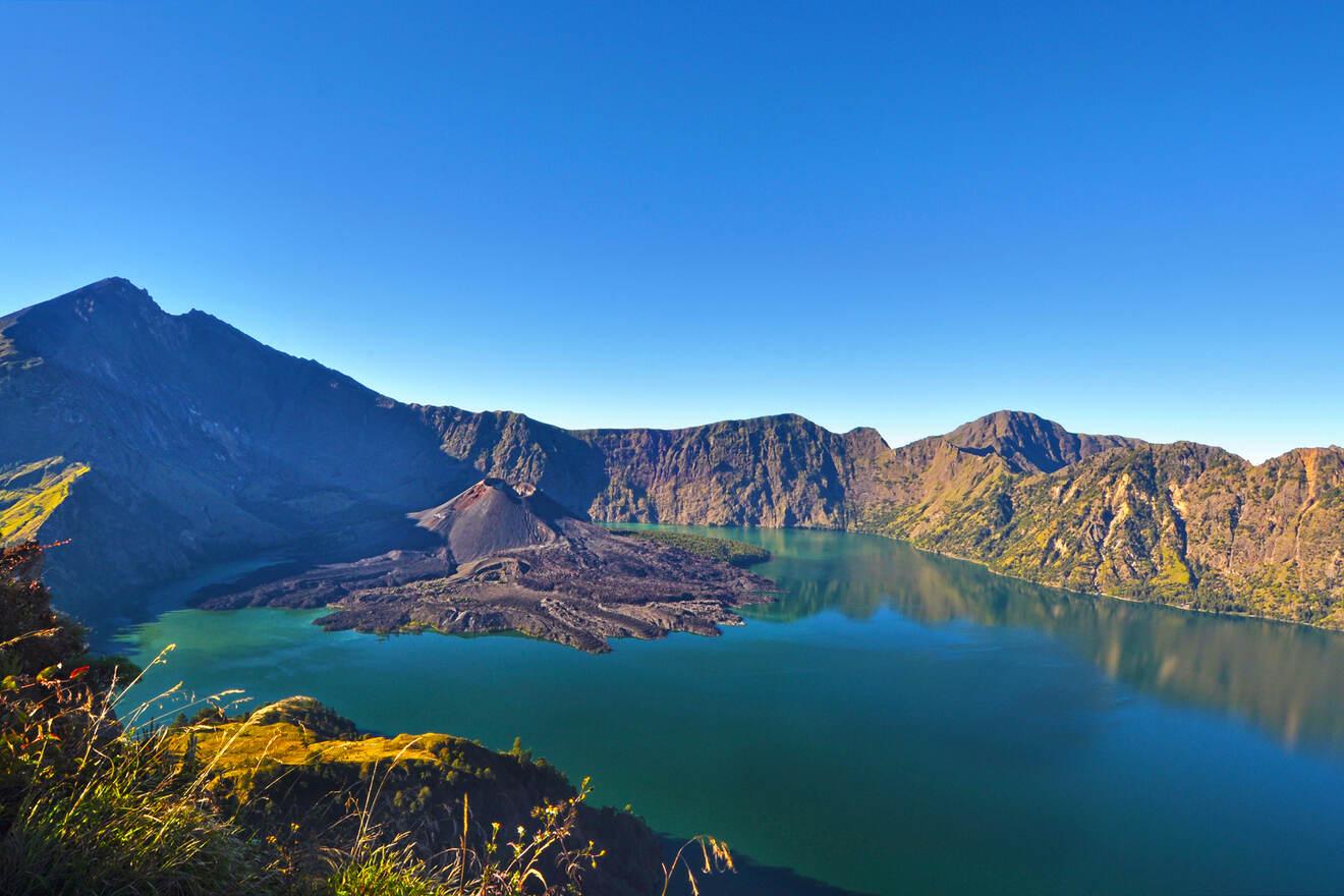 3 Tanjung What to see in Lombok Mount Rinjani